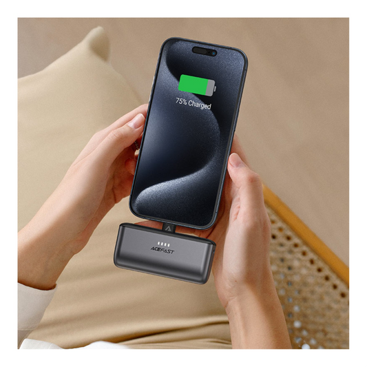 بنك طاقة صغير من ACEFAST للشحن السريع بسعة 5000mAh
